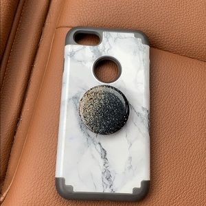 iPhone 7 case and pop socket!